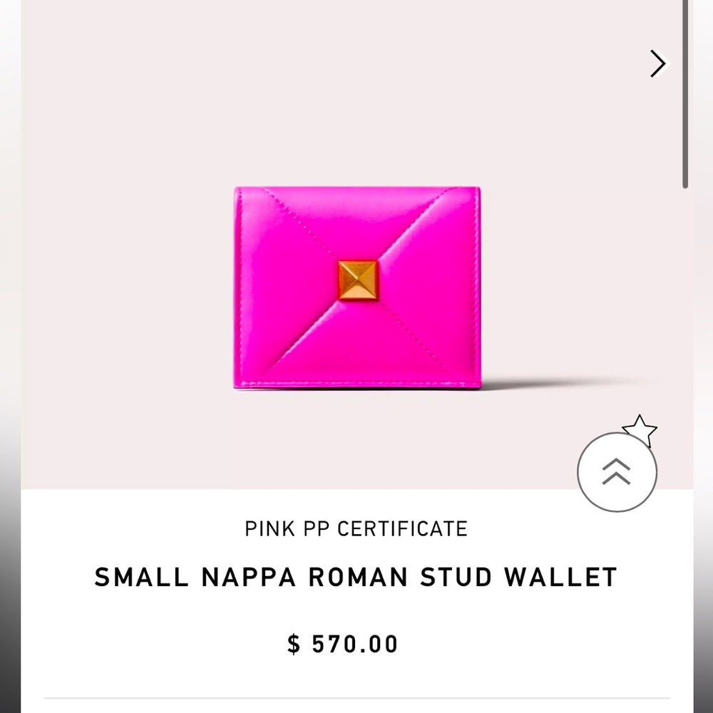 Valentino Fuscia Roman stud Wallet, limited edition. - Picture 3 of 13